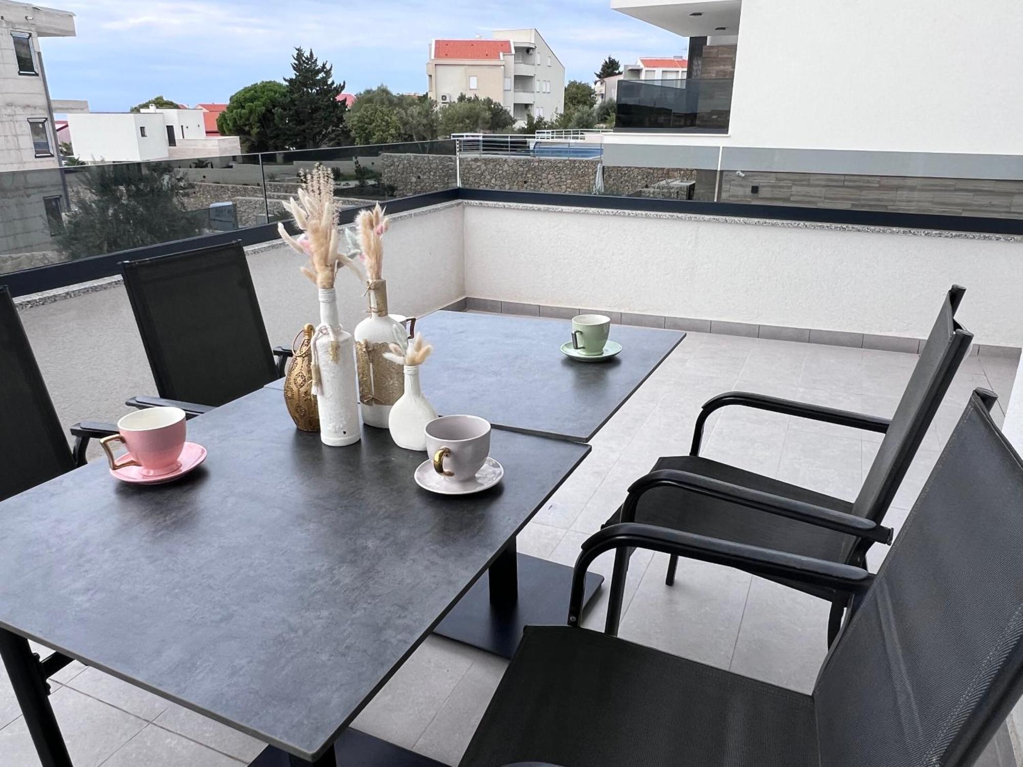 Boutique Hotel Ivy'Z Novalja Exterior photo